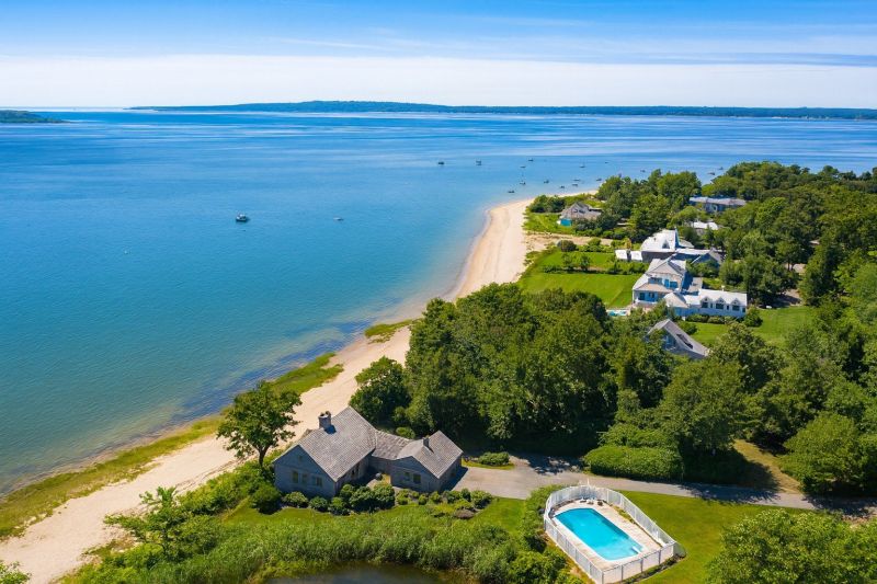 Best Bathroom Remodeling pros in Huntley, IL